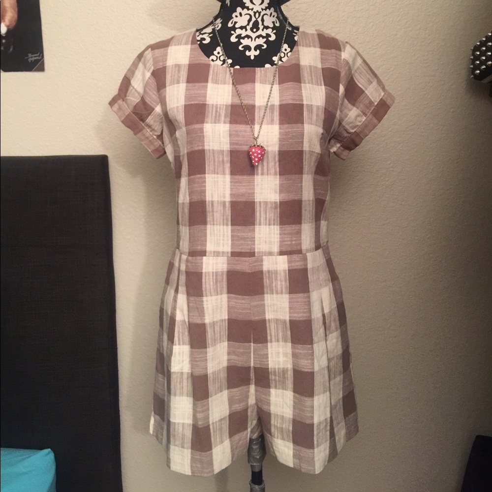 ESLEY - Picture 3 of 6